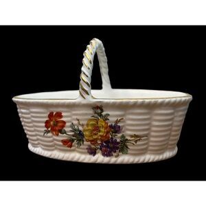 Small Porcelain Basket Floral Handle Gold Trim Mottahedeh Design Italy  Vtg